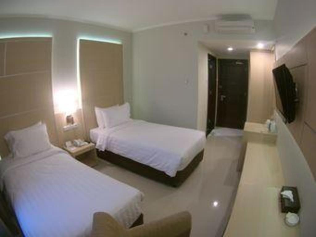Horison Hotel Sukabumi Eksteriør billede